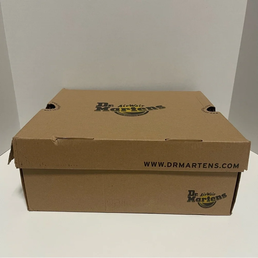 Dr Martens Combs W Black + Black Woman Size 8 BOX ONLY AND TISSUE PAPER - Picture 2 of 8